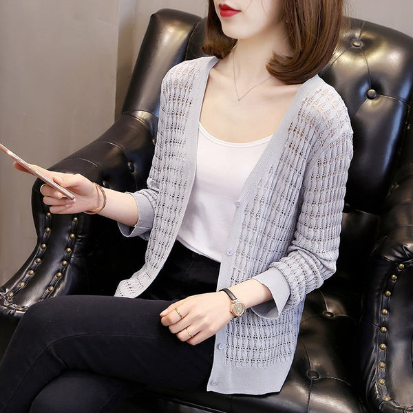 Women Long Sleeve Solid Knitted Cardigan