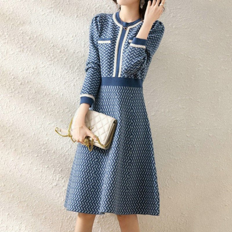 Blue Long Sleeve Geometric Knitted Dresses