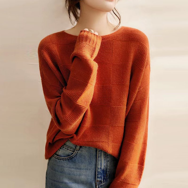 Women Holiday Round Neck Knitted Sweater