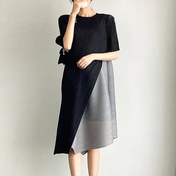 Black Solid A-Line Short Sleeve Dresses