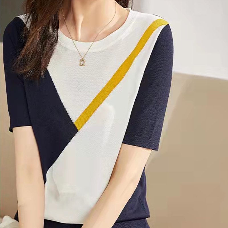 Casual Solid Knitted Color-Block Shirts & Tops